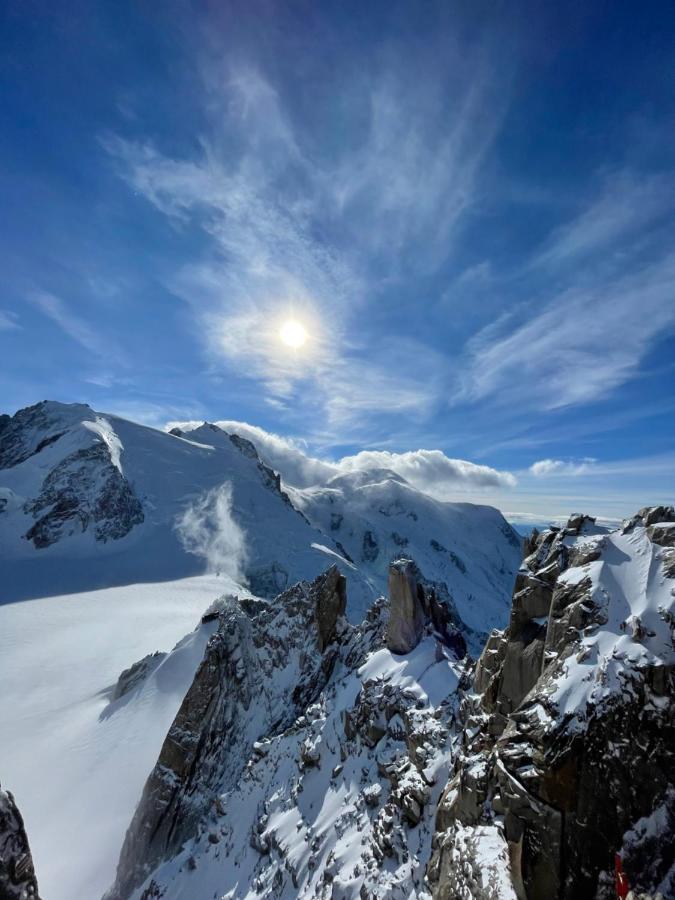 Апартаменты Center & Unique Mountain View Шамони Экстерьер фото